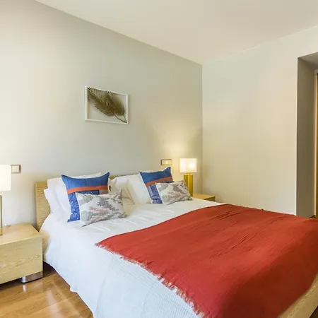 Queens Apartman *